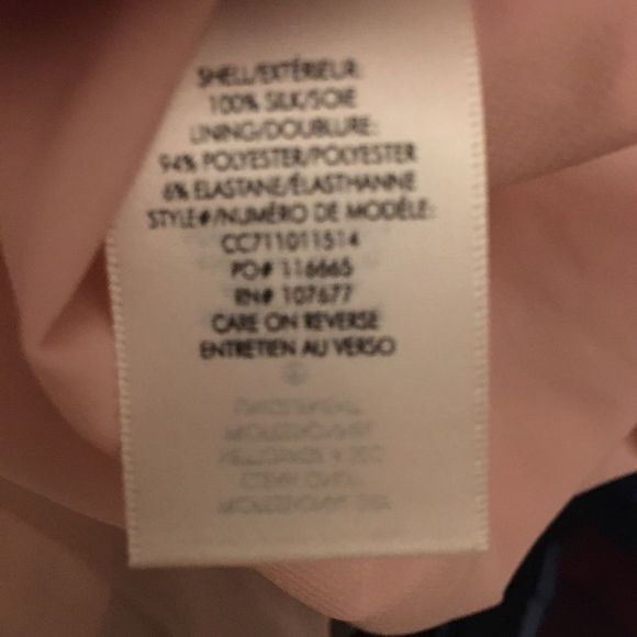 NWT $395 alice + olivia | Nichola | Tier Ruffled Silk Cold-Shoulder Dress | 12 - Picture 13 of 16